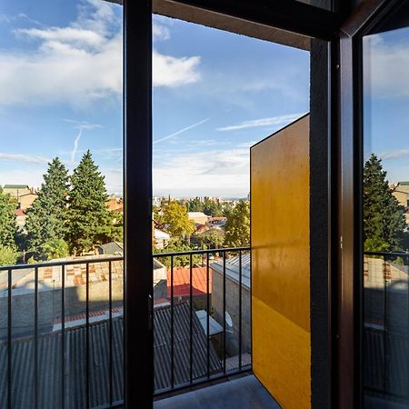 Hotel Citizen Avlabari Tbilisi ภายนอก รูปภาพ