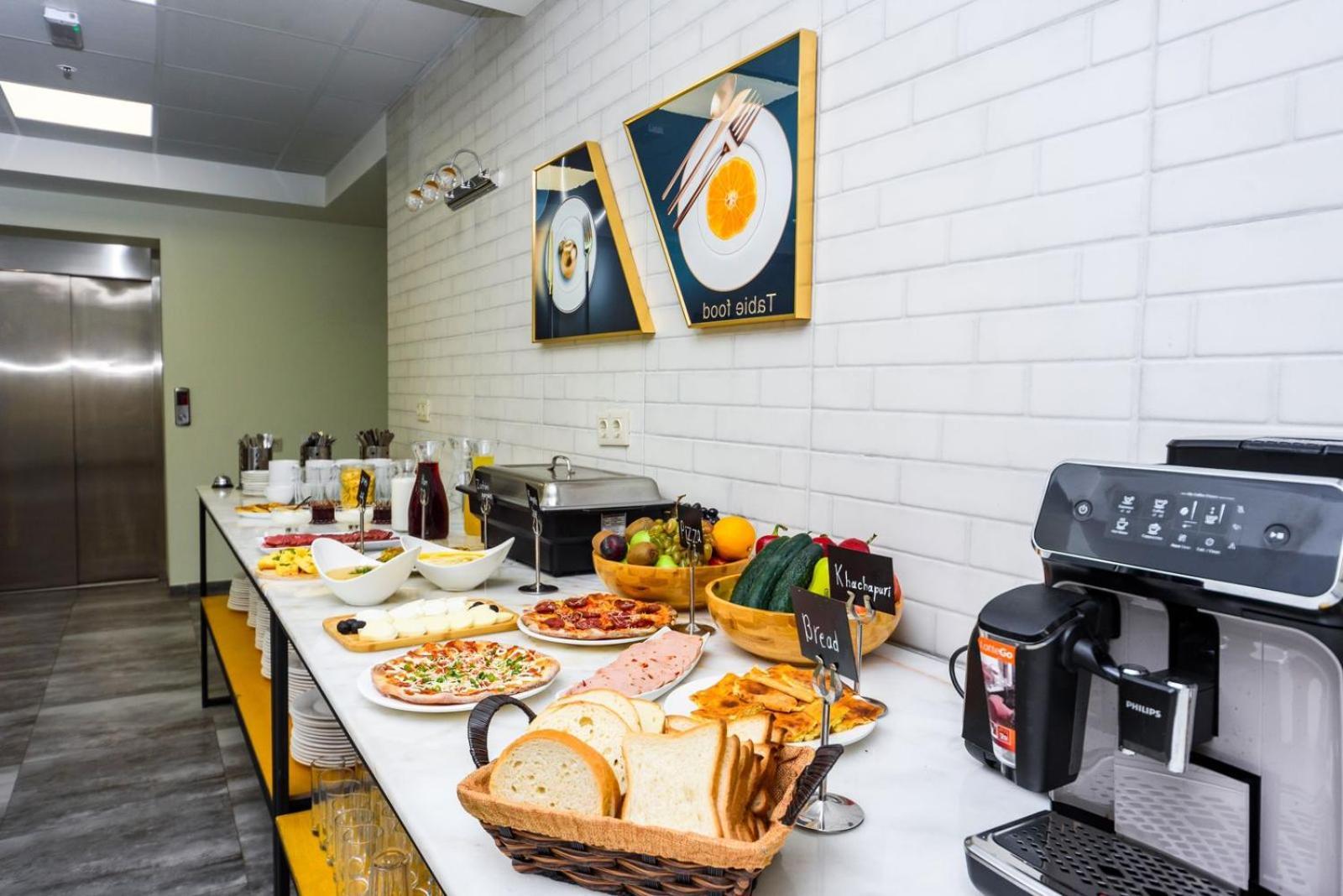 Hotel Citizen Avlabari Tbilisi ภายนอก รูปภาพ