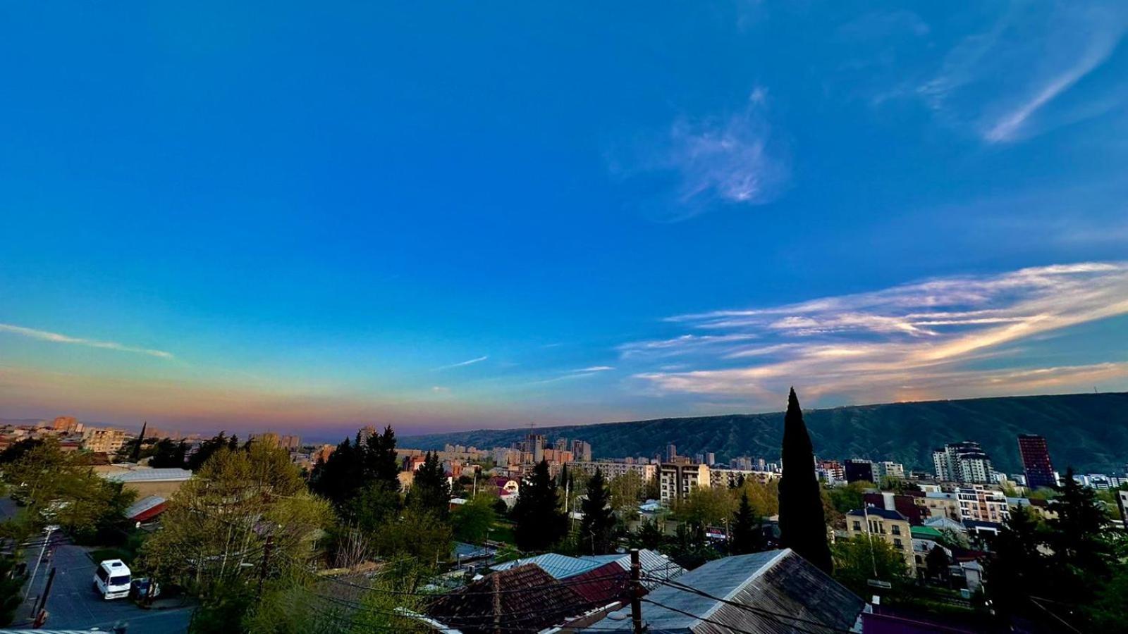 Hotel Citizen Avlabari Tbilisi ภายนอก รูปภาพ